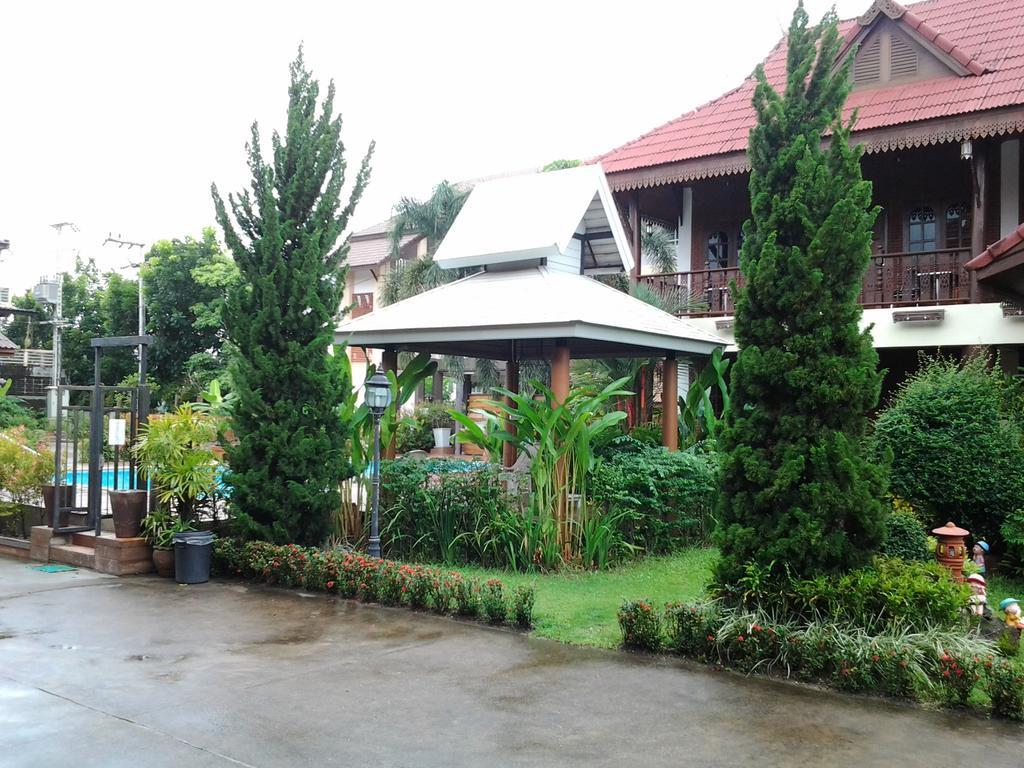 Ben Guesthouse Chiang Rai Exterior photo